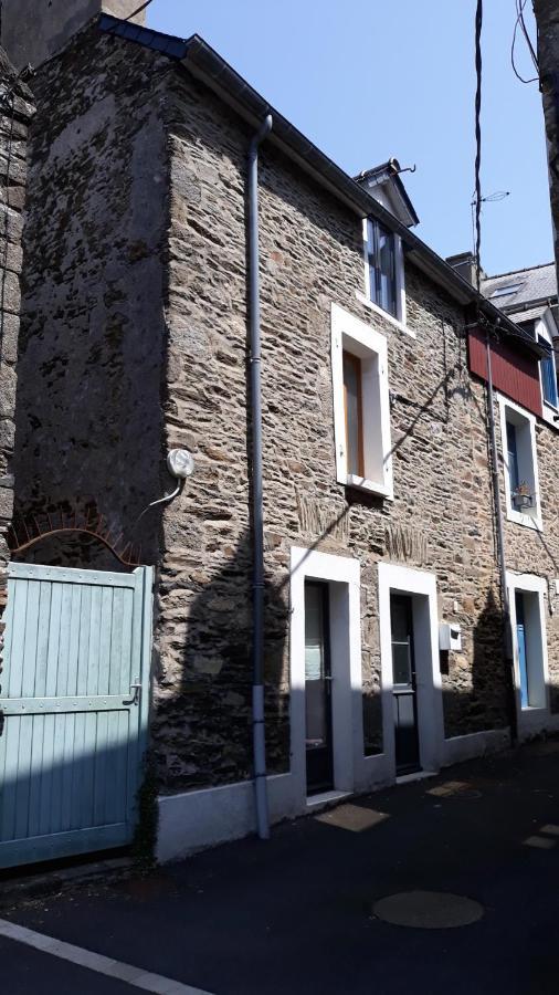 Cancale, Centre Ville, Triplex Le Pecheur Apartment Exterior foto
